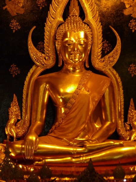 Thailand - phitsanulok - wat mahathat temple mei 2009 (5)