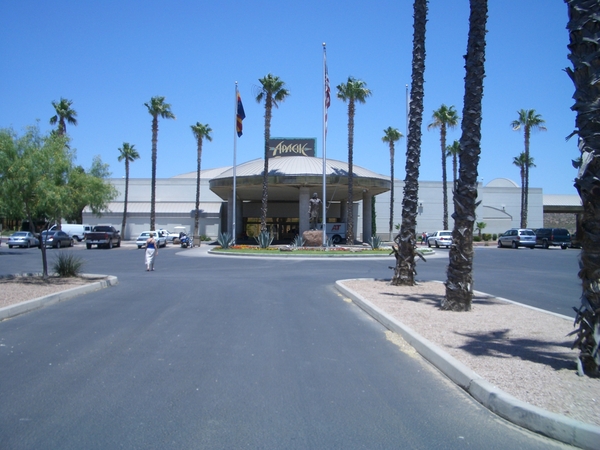 Apache Casino nabij Globe