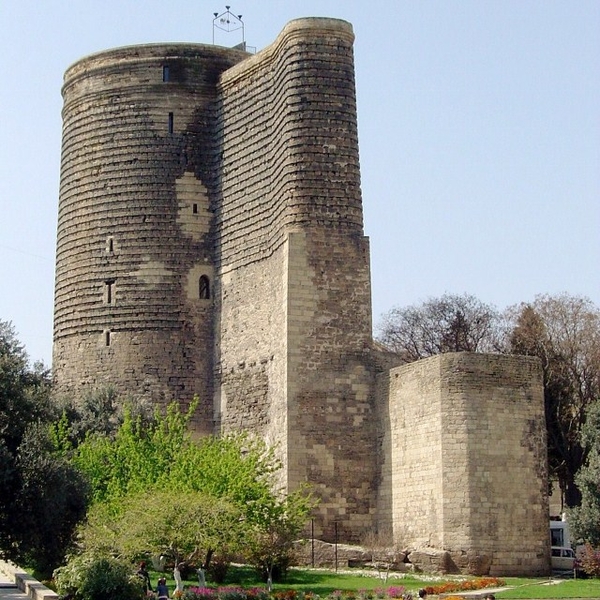 Baku_Maiden_Tower (2) (640x640)