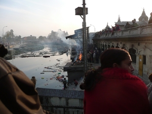 1 (320)Kathmandu lijkenverbranding