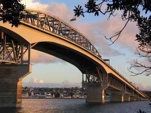 1a Auckland _harbour bridge from North Shore City.