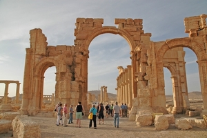 1  Palmyra _monumentale boog