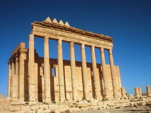 1  Palmyra _Tempel van Bel met zuilen en cella