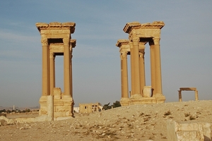 1  Palmyra _Tetrapylon __