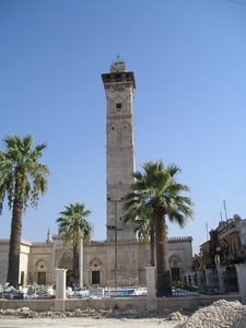 2  Aleppo _ grote moskee _minaret