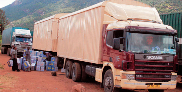 Tanzaniaanse moderne vrachtwagens