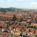 Bologna _zicht op de oude binnenstad vanaf de top van de Torre de