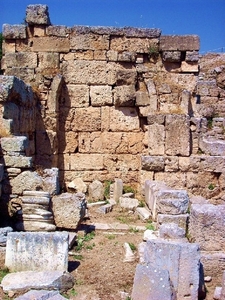 3b Corinthe  romeins toilet