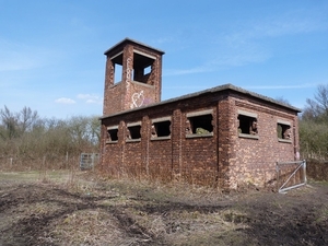 43-Voorm.toren langs oude spoorlijn
