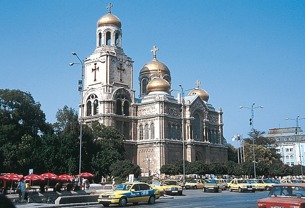 Bulgarije-Varna_kathedraal 2