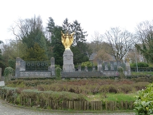 035-Heilig Hartbeeld in Grupellopark