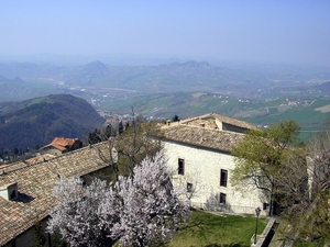 San Marino_zicht  naar beneden