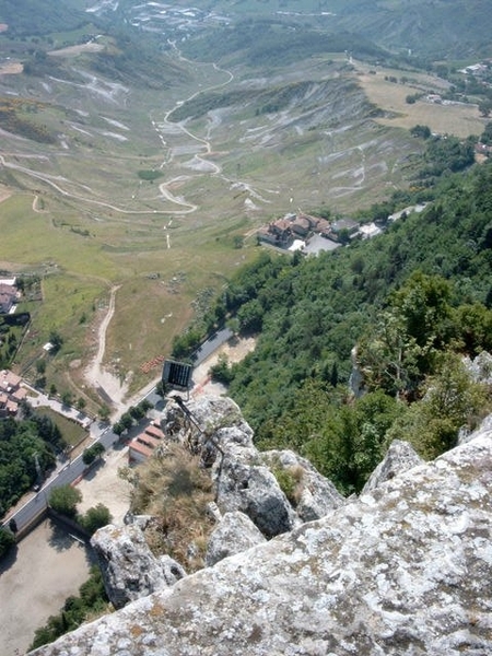 San Marino_zicht  vanaf de burcht 2