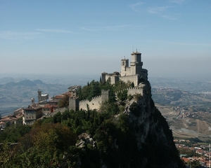 San Marino_zicht op de burcht