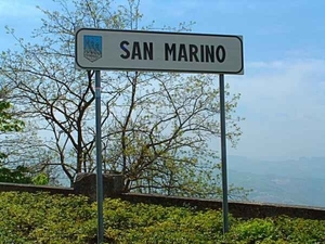 San Marino_zicht op de toegang