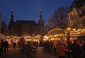 Aken_kerstmarkt