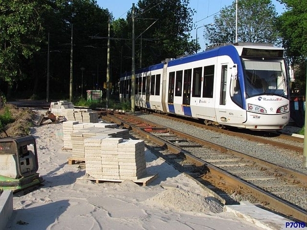 Nieuwe halte Dillenburgsingel in aanbouw 25-05-2012