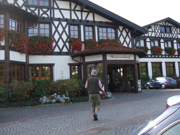 016-Weinverkauf in Sasbachwalden