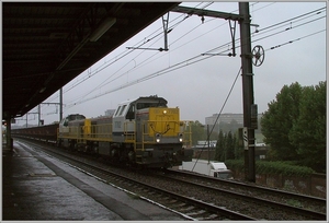NMBS HLDR 7782-7778 Antwerpen Oost 10-09-2003