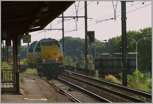 NMBS HLDR 7794-7795 Antwerpen Oost 31-07-2003