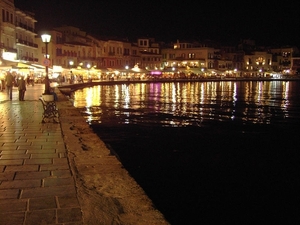 6 Chania  Venetiaanse haven  by night