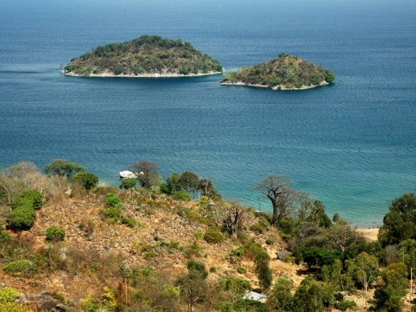 3406_zicht op Mbamba-eilanden
