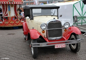 FORD A Cabrio 1929 YKX-520 St-NIKLAAS 20130623 (4)