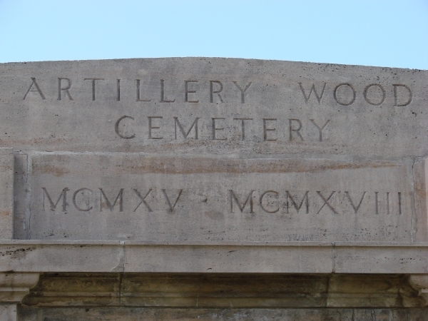DSC4520-Artillery Wood Cemetery
