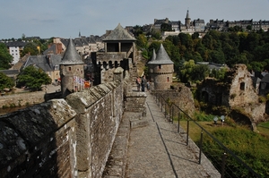 Fougres, karakteristieke middeleeuws kasteel uit 1020