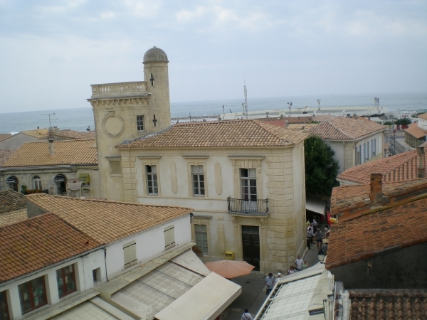 Saintes-Maries-de-la-Mer: zicht vanop de kerk