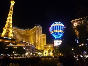 10_13_6 Las Vegas by night (13)