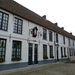 34-Begijnhof met de 17de e. witgeschilderde huisjes