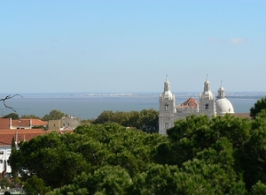 2 Lissabon _Sao Jorge kasteel _zicht  op Taag en brug