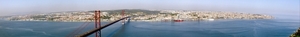 2 Lissabon _panorama_ vanaf de top van Cristo-Rei naar de 25 Apri