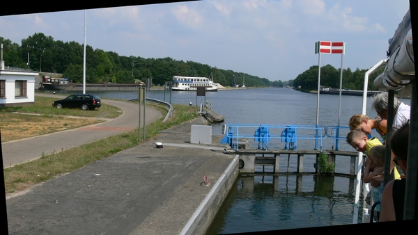 Sas 4 aan kanaal Bocholt richting Herentals