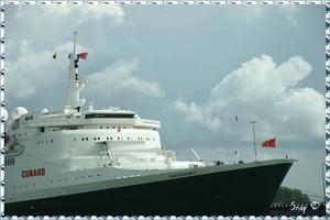RMS Queen Elizabeth 2(94)
