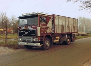 Volvo F12 Fa Kreuze Zuidwolde 1982