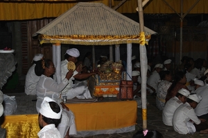 Tempelfeest Banyualit s'avonds