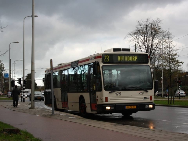 175 23 november 2011 op de Loevesteinlaan