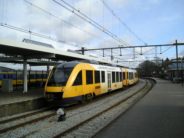 Syntus 40, Zutphen 13.03.2005 Station
