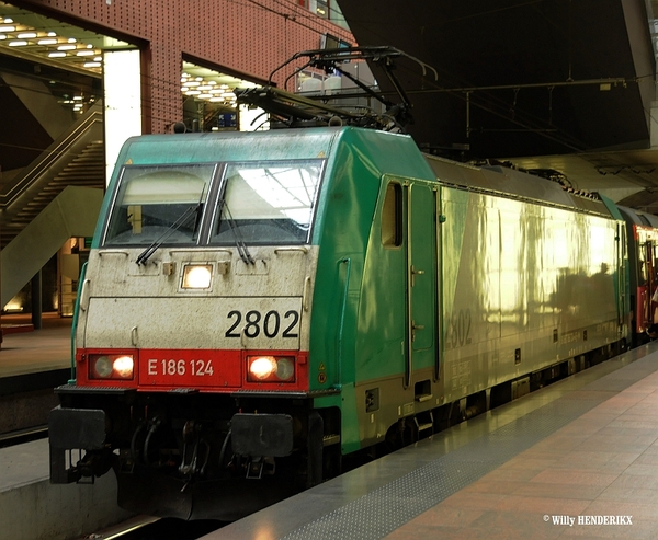 2802 FN 20141024 als IC1230 naar Den Haag_2