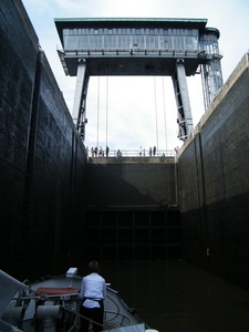 2014_09_28 Rivertours scheepsliften 133