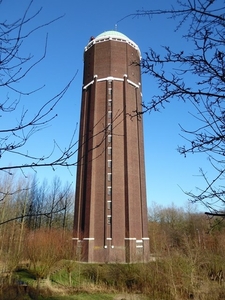 066-De 28 m.hoge  watertoren