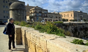 Valletta - Langs de versterkingen van de stad