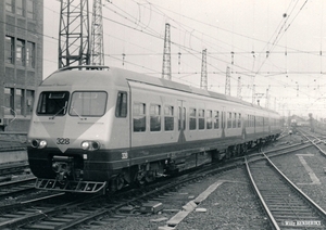 328-311 FBMZ 19820402