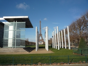 9B2 ET-PC  Eiffeltoren _vanaf Champs de mars 3