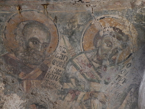 fresco's in de agios Stefanos in Drakona