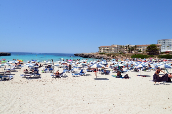 018 Menorca Cal 'n Bosch strand