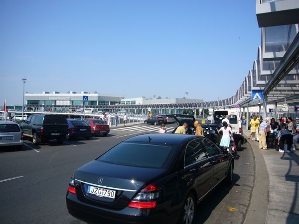 12 Budapest Airport - Budapest Ferihegy