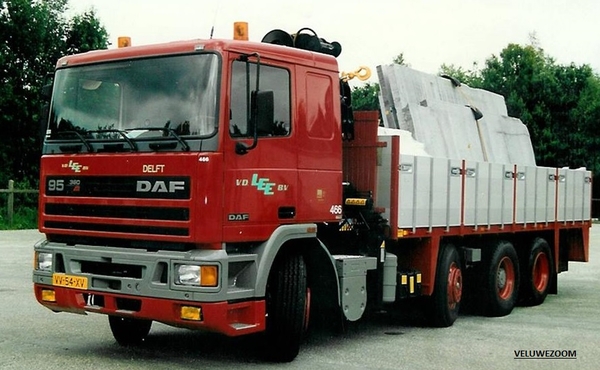DAF-95 v.d LEE Delft